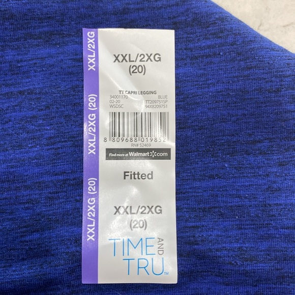 TT Capri Leggings - Picture 2 of 8